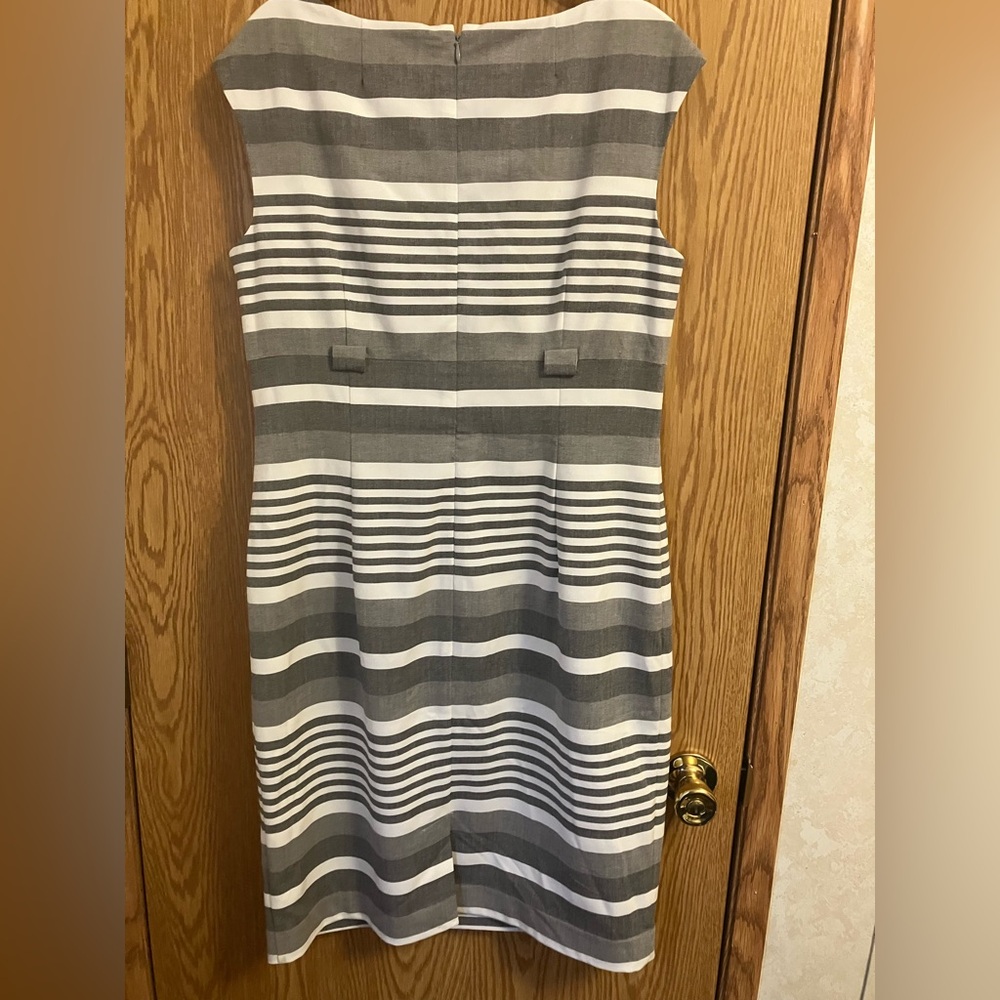 Calvin Klein Gray and White Striped Midi Sheath Dress size 12 zip back - Picture 4 of 7